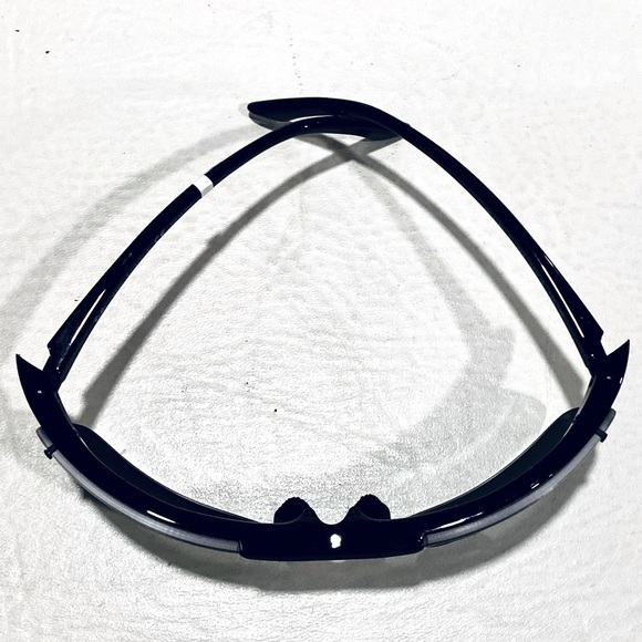 NEW Ray-Ban ☀️POLARIZED☀️ RB4085 Active Lifestyle 601/9A Sport - Picture 9 of 9